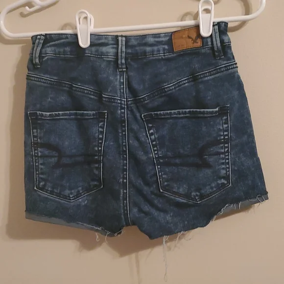 American Eagle sky high jegging shorts. - Picture 6 of 6